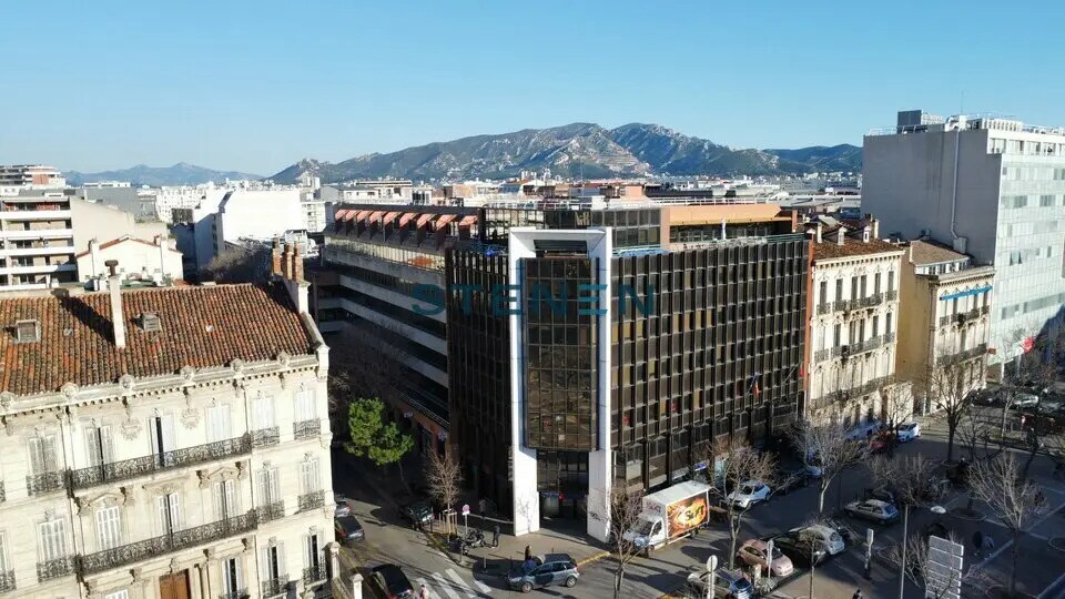 Bureau dans Marseille à louer Photo de l’immeuble– Image 1 sur 5