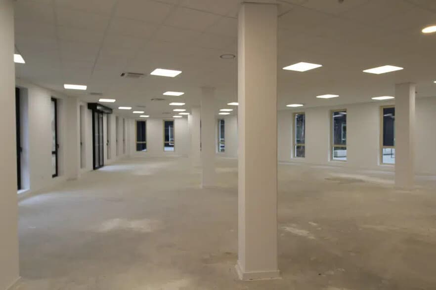 Bureau dans Troyes à louer - Photo de l’immeuble – Image 3 sur 12