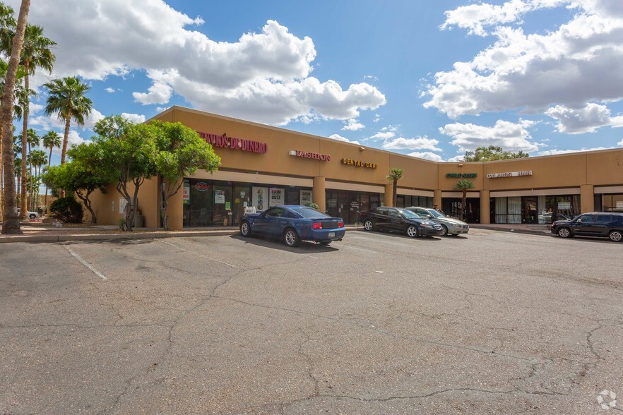 2727 W Southern Ave, Tempe, AZ à louer - Photo de l’immeuble – Image 3 sur 6