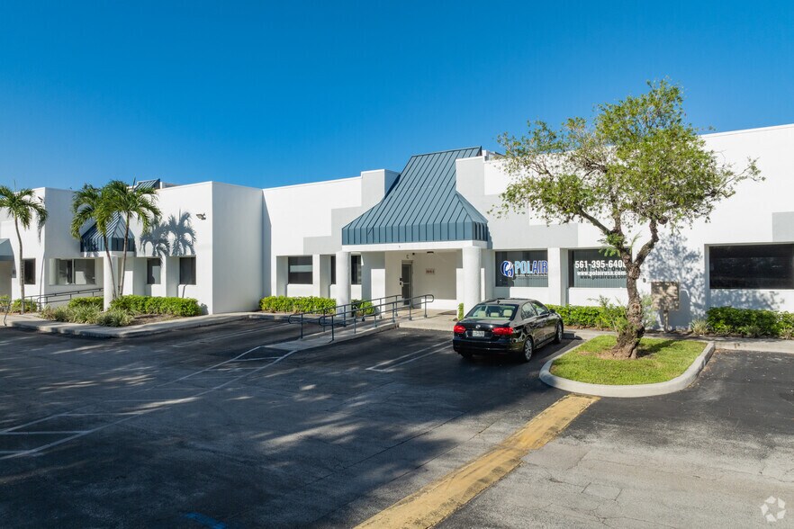 2855-2915 S Congress Ave, Delray Beach, FL à louer - Photo de l’immeuble – Image 2 sur 8