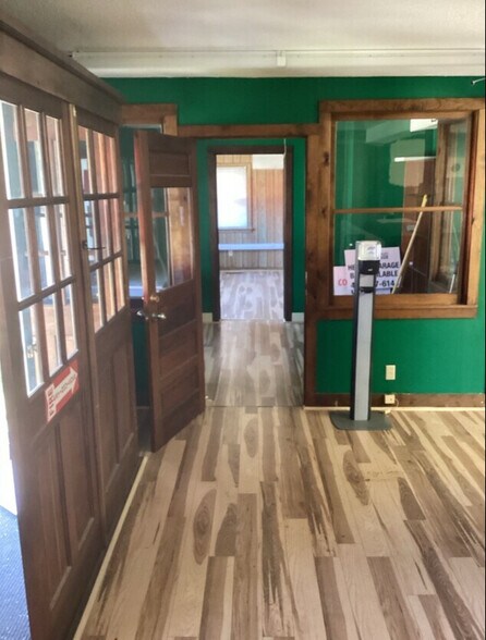 12 Elm St, Hatfield, MA à louer - Photo intérieure – Image 3 sur 10