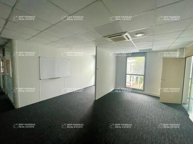 Bureau dans Nantes à vendre - Photo de l’immeuble – Image 3 sur 12