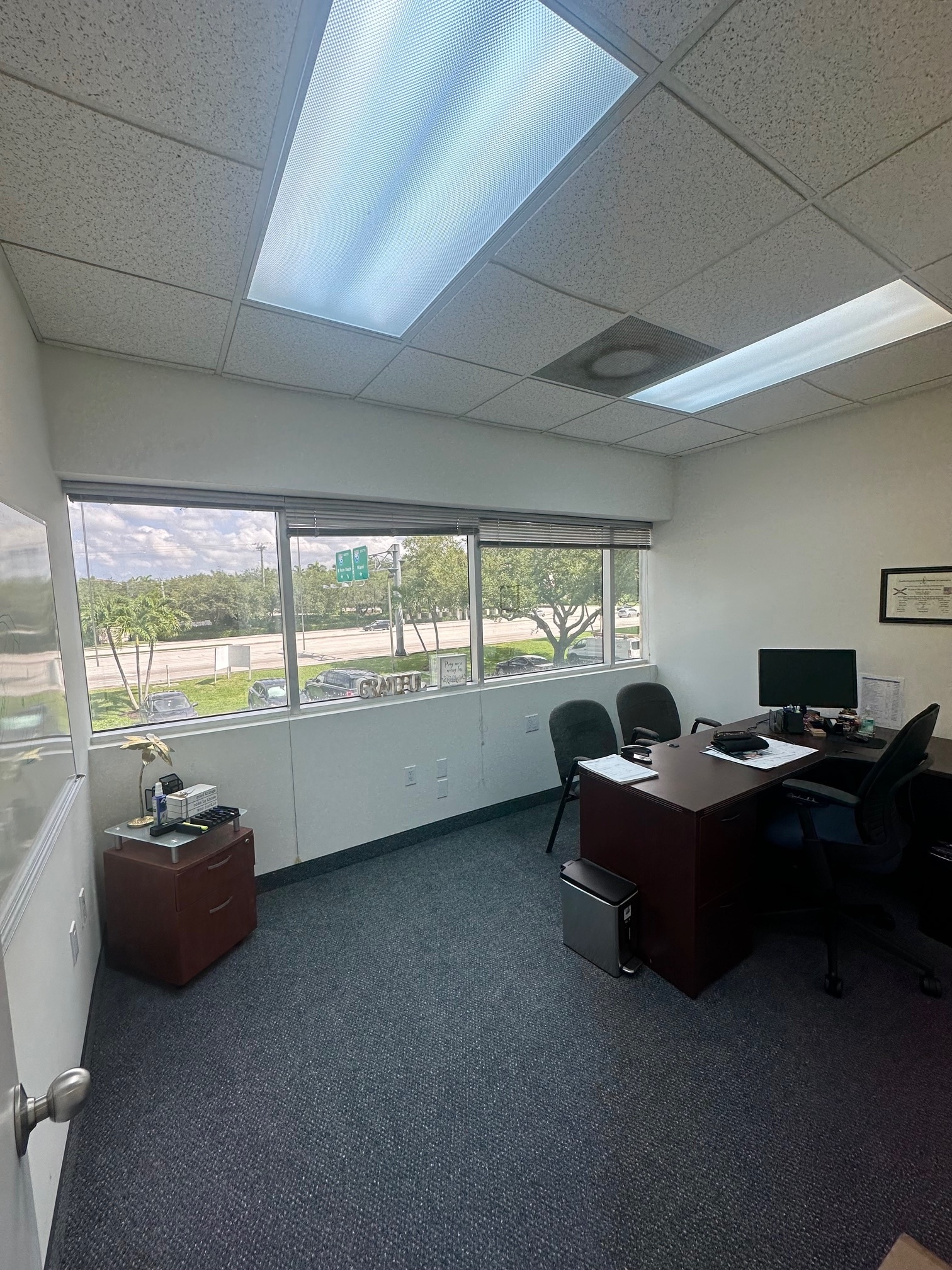 551 NW 77th St, Boca Raton, FL à louer Photo intérieure– Image 1 sur 4