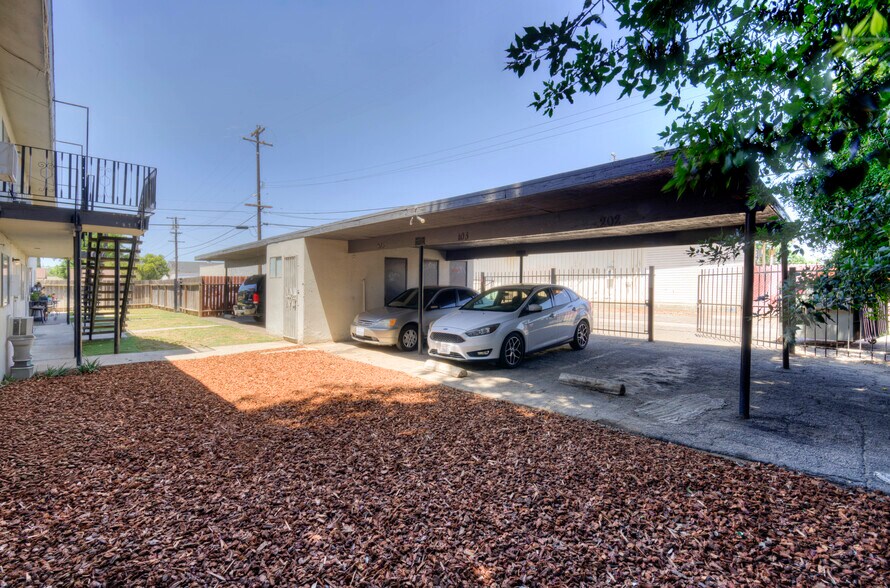 446 N Maple Ave, Fresno, CA à vendre - Photo de l’immeuble – Image 3 sur 3