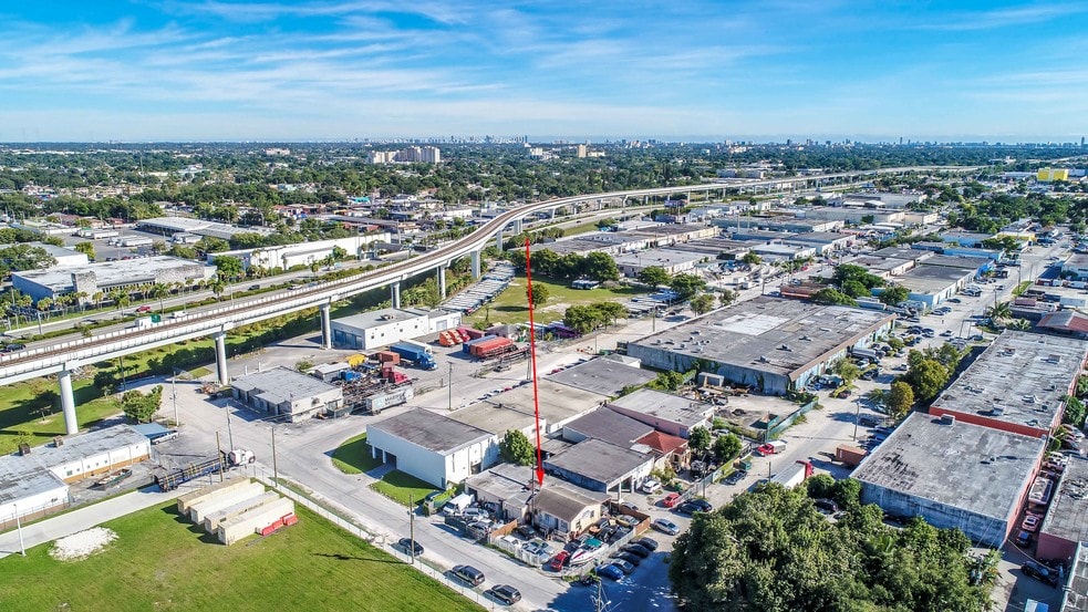 3705 NW 35th Ave, Miami, FL à vendre - Aérien – Image 1 sur 42