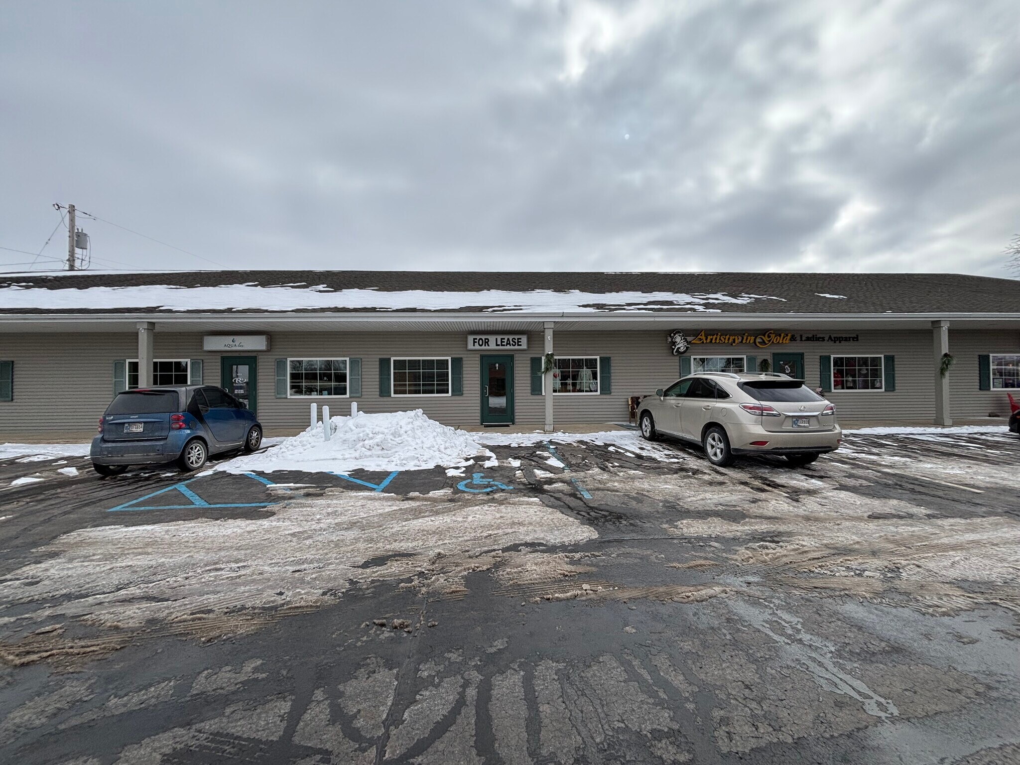 225 N Main St, North Webster, IN à louer Photo de l’immeuble– Image 1 sur 6