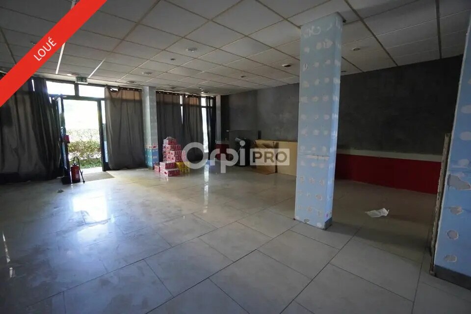 Local commercial dans Dijon à louer Photo de l’immeuble– Image 1 sur 4