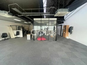 Local d’activités dans Caluire-et-Cuire à louer Photo intérieure– Image 2 sur 10