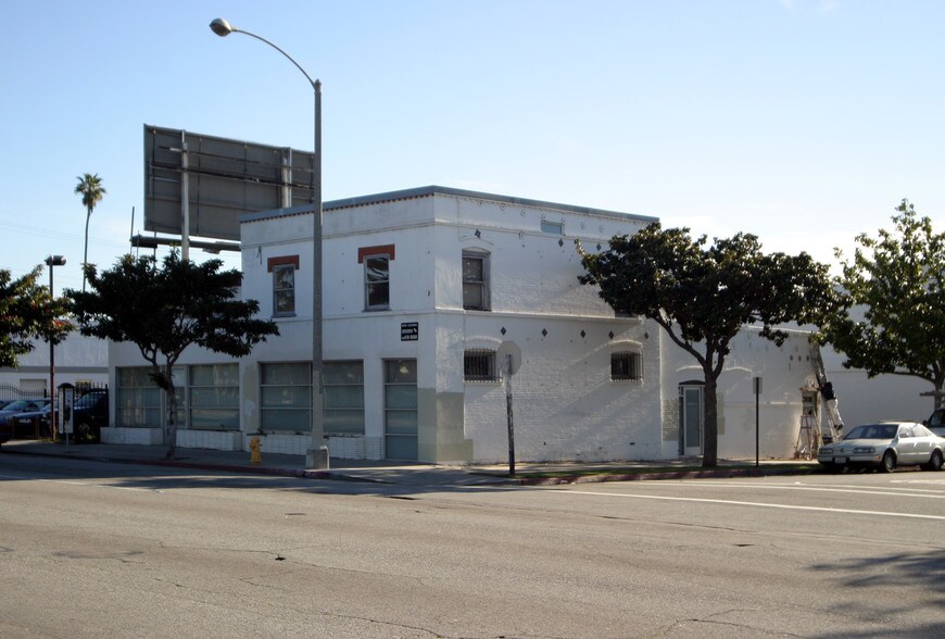 1002-1004 Santa Monica Blvd, Santa Monica, CA à louer - Photo de l’immeuble – Image 2 sur 12