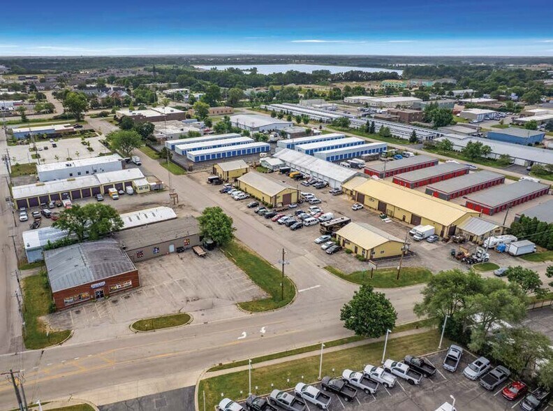 6204-6215 Lou St portefeuille de 3 biens à vendre sur LoopNet.fr - Photo de l’immeuble – Image 1 sur 7