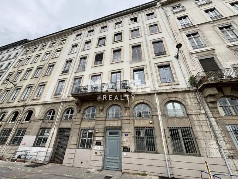 Bureau dans Lyon à louer - Photo de l’immeuble – Image 1 sur 7