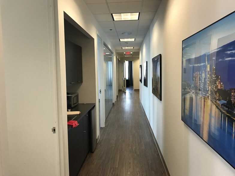 4600 East West Hwy, Bethesda, MD à louer - Photo intérieure – Image 3 sur 12
