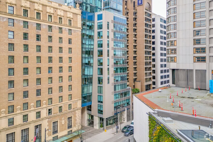 669 Howe St, Vancouver, BC à louer - Photo de l’immeuble – Image 3 sur 16