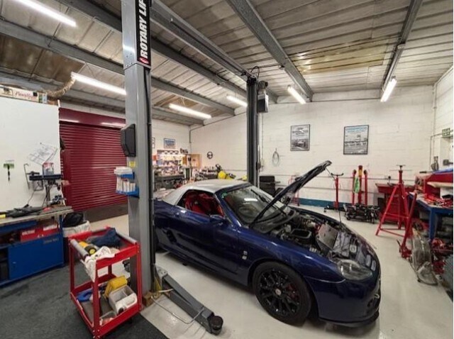 30 Huffwood Trading Estate, Partridge Green à vendre - Photo intérieure – Image 2 sur 3