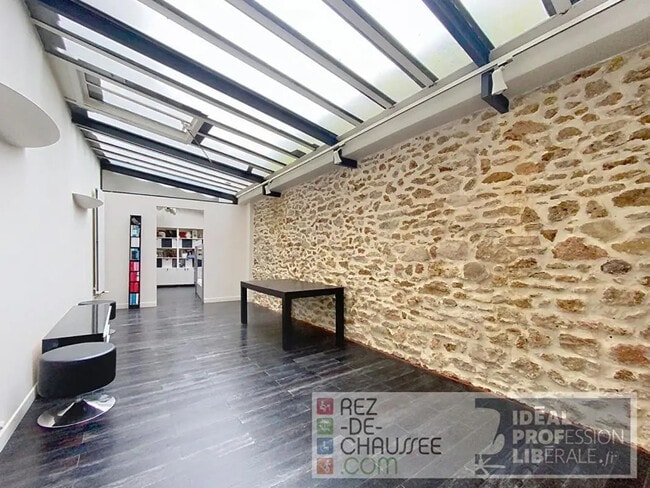 Plus de détails pour Bureau à vendre