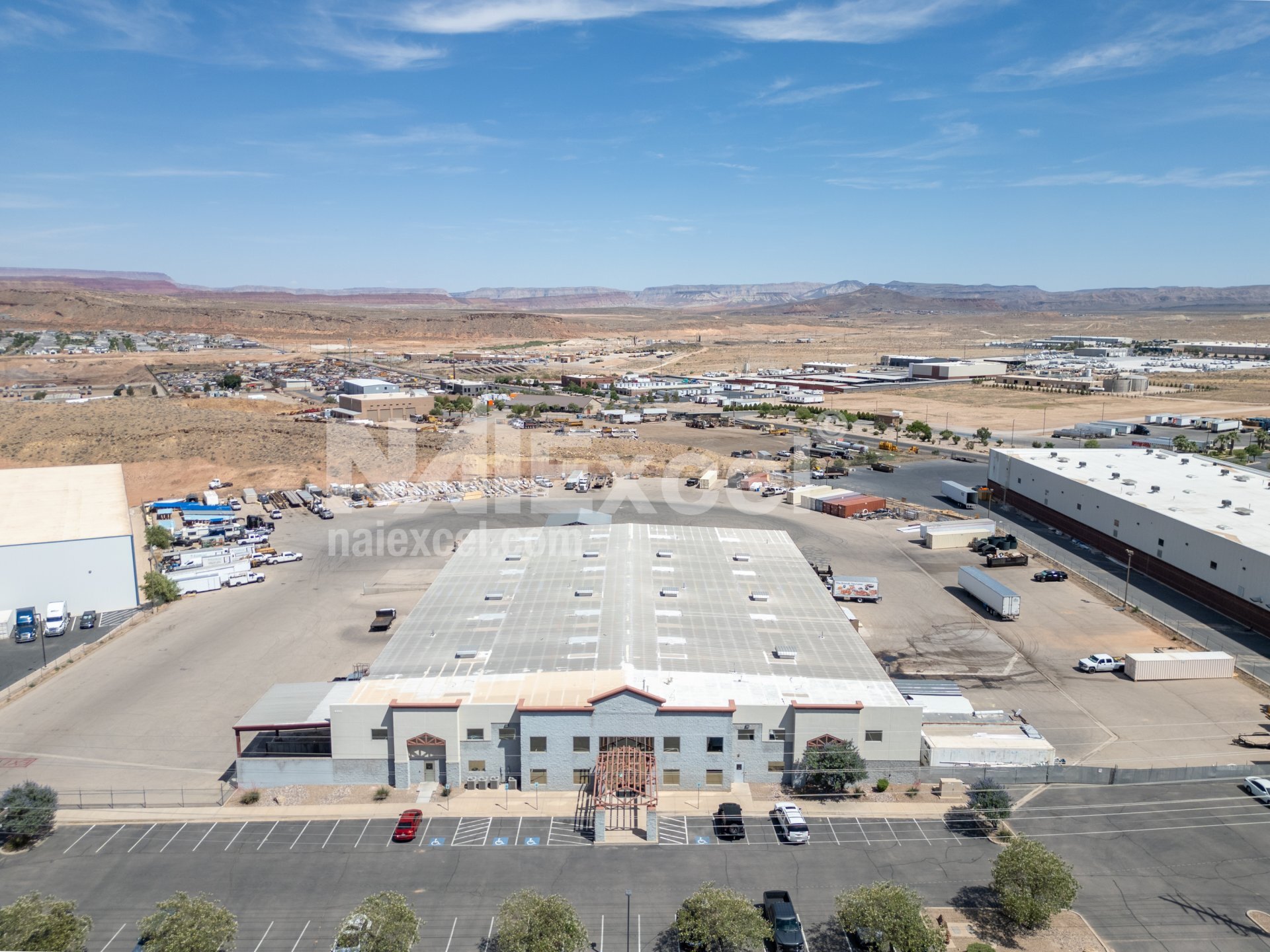 4041 S River Rd, St George, UT à vendre Photo principale– Image 1 sur 7