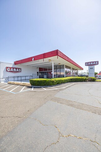 Plus de détails pour 2820 Fulton Ave, Sacramento, CA - Local commercial à louer