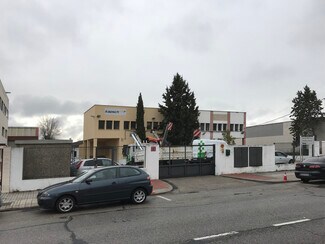 Plus de détails pour Industriel/Logistique à louer
