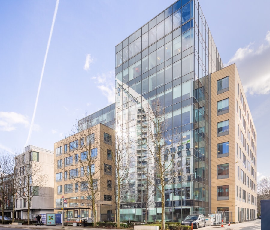 85 Uxbridge Rd, Londres à louer Photo de l’immeuble– Image 1 sur 1