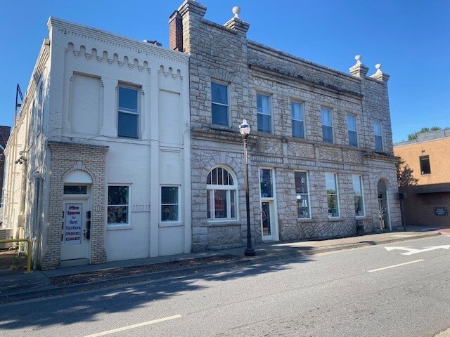 20 E Main St, Martinsville, VA à vendre Photo de l’immeuble– Image 1 sur 35