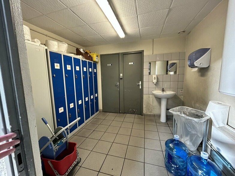 Local d’activités dans Châtenoy-le-Royal à louer - Photo intérieure – Image 3 sur 4