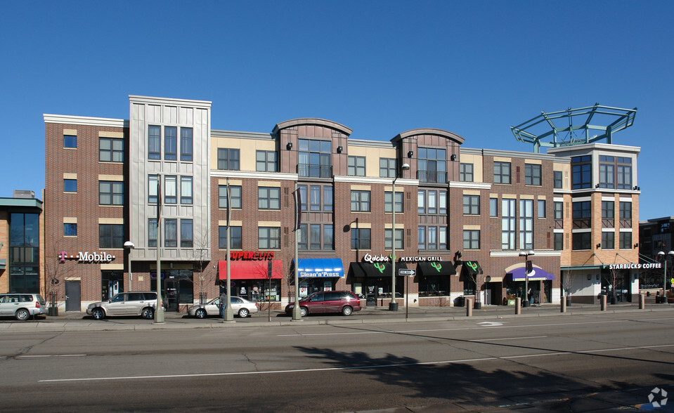 3850 Grand Way, Saint Louis Park, MN à louer - Photo de l’immeuble – Image 1 sur 5
