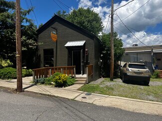 Plus de détails pour 104 Church St, Black Mountain, NC - Bureau à vendre