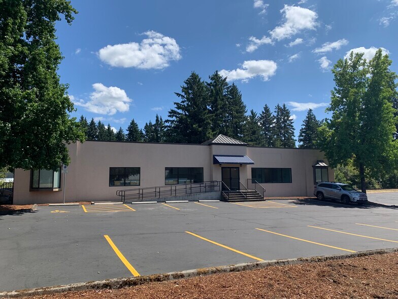 17972 SW McEwan Rd, Portland, OR à louer - Photo principale – Image 3 sur 3