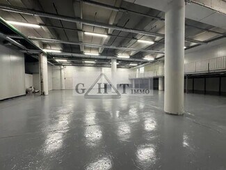 Plus de détails pour Bureau, Industriel/Logistique à louer