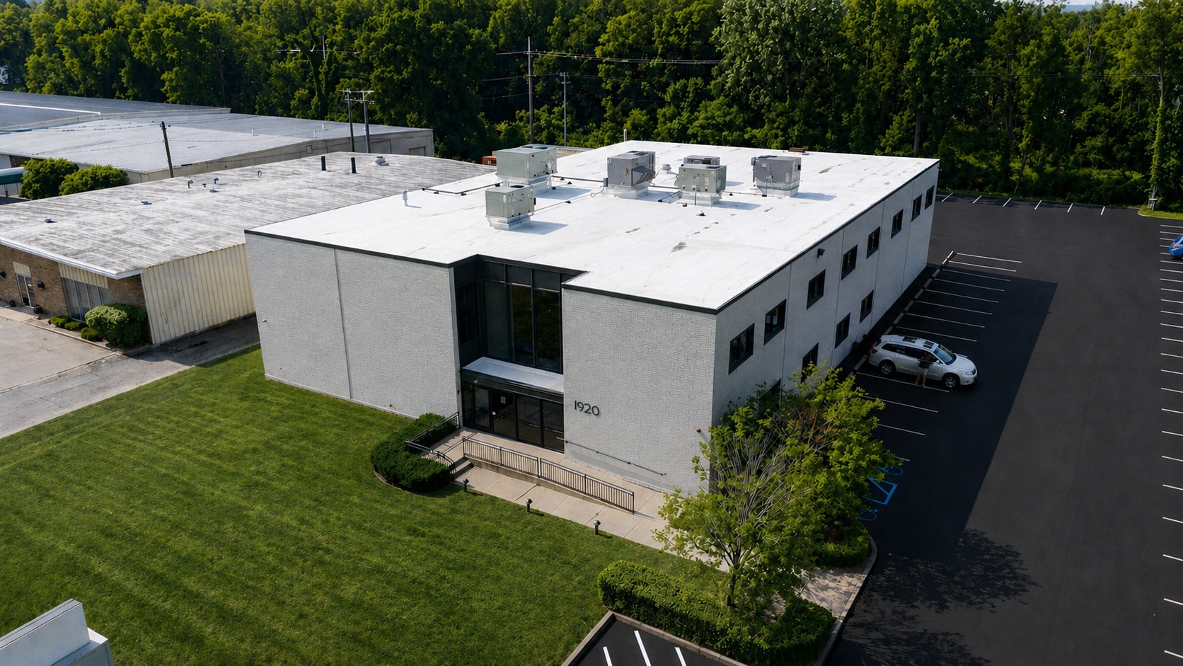 1920 McKinley Ave, Mishawaka, IN à louer Photo de l’immeuble– Image 1 sur 19