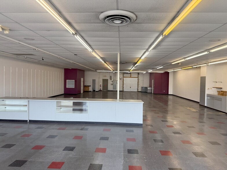 1131 W Alexis Rd, Toledo, OH à vendre - Photo intérieure – Image 2 sur 8