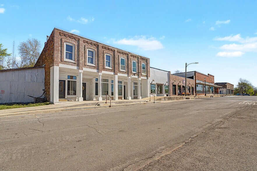 117-119 W Bean St, Lincoln, AR à vendre - Photo de l’immeuble – Image 3 sur 10
