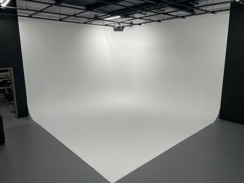 2605 Westwood Dr, Nashville, TN à louer - Photo de l’immeuble – Image 2 sur 13