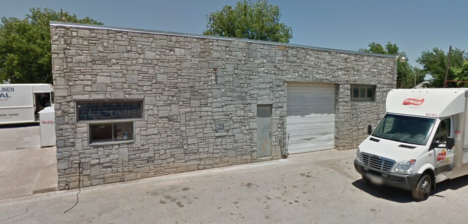 200 N Broadway Ave, Geary, OK à vendre - Photo de l’immeuble – Image 2 sur 34