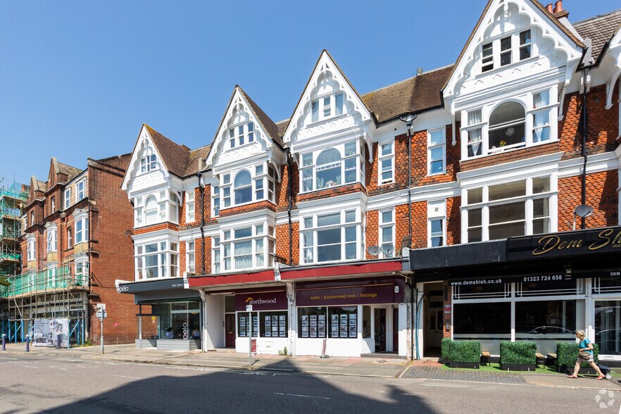 83 South St, Eastbourne à vendre - Photo de l’immeuble – Image 2 sur 3