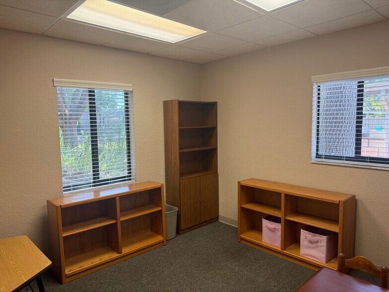 5020 Goddard Ave, Orlando, FL à vendre - Photo de l’immeuble – Image 3 sur 8