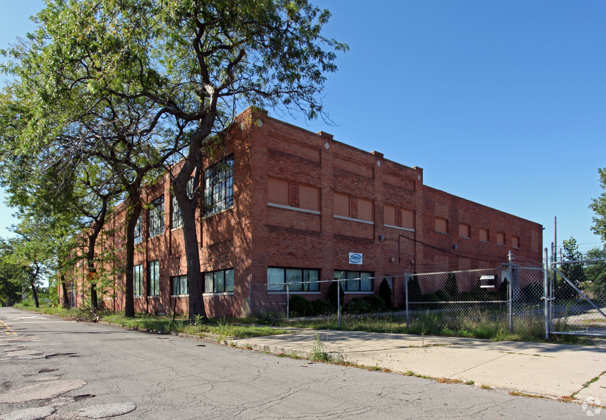 139 S Summit St, Detroit, MI à vendre Photo de l’immeuble– Image 1 sur 10