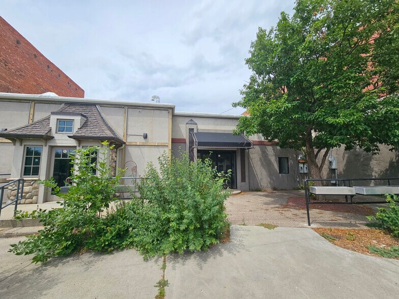 118 Central Ave, Great Falls, MT à louer - Photo de l’immeuble – Image 3 sur 23