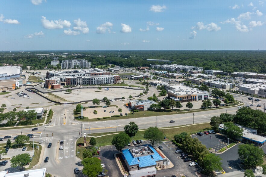 700 E Townline Rd, Vernon Hills, IL à louer - Aérien – Image 3 sur 6