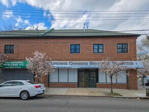 683-685 Henderson Ave, Staten Island, NY à louer Photo intérieure– Image 1 sur 7