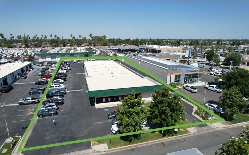 5401 Gasoline Alley Dr, Bakersfield, CA à louer Photo principale– Image 1 sur 14