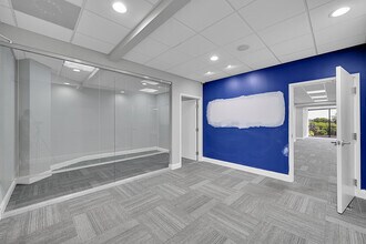 7100 W Camino Real, Boca Raton, FL à louer Photo intérieure– Image 2 sur 19