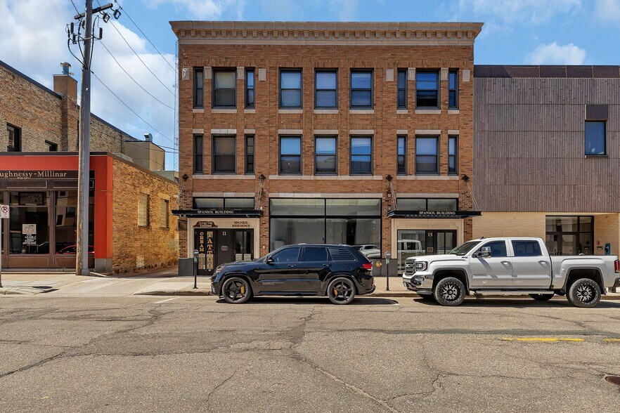 15 6th Ave N, Saint Cloud, MN à vendre - Photo de l’immeuble – Image 2 sur 14