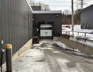 Plus de détails pour 1818 Woodward Dr, Ottawa, ON - Local commercial à louer