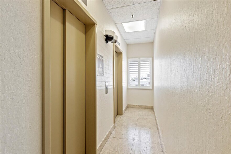 212 9th St, Oakland, CA à louer - Photo de l’immeuble – Image 3 sur 26