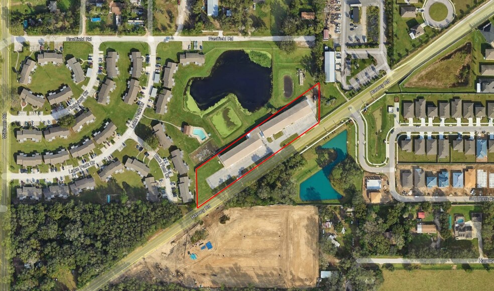 9610 Harney Rd, Thonotosassa, FL à louer - Photo de l’immeuble – Image 2 sur 4