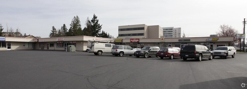 8510 NE Mill Plain Blvd, Vancouver, WA à louer - Photo de l’immeuble – Image 2 sur 3