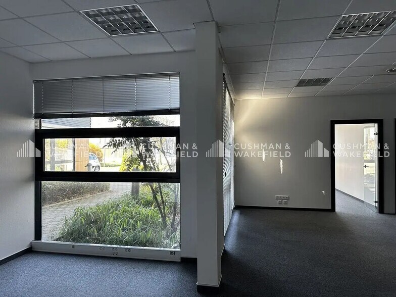 Bureau dans Schiltigheim à louer - Photo de l’immeuble – Image 3 sur 12