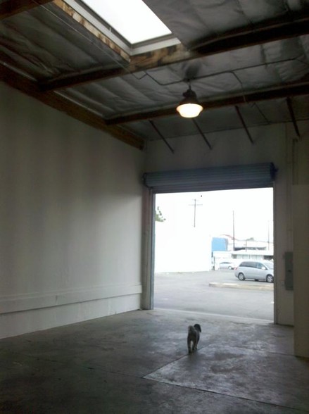 1120-1130 Price Ave, Pomona, CA à louer - Photo de l’immeuble – Image 3 sur 5