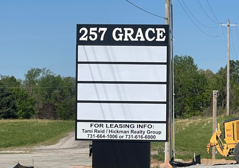 257 Grace Cv, Medina, TN à louer - Photo de l’immeuble – Image 2 sur 3